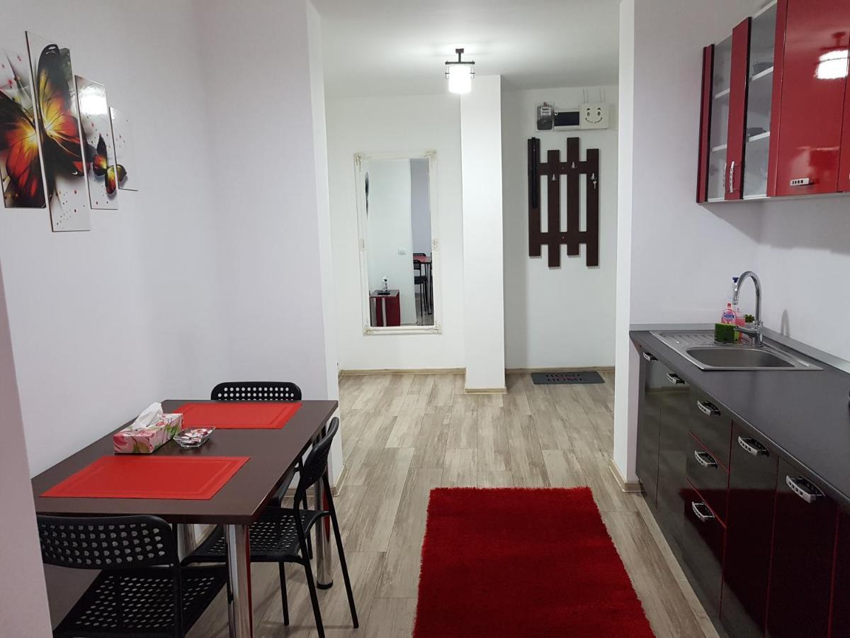 Mary Apartment Galaţi Exterior foto